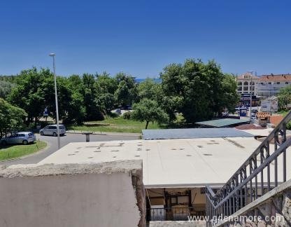 Apartments Krsto, , частни квартири в града Petrovac, Черна Гора - 20240606_114939